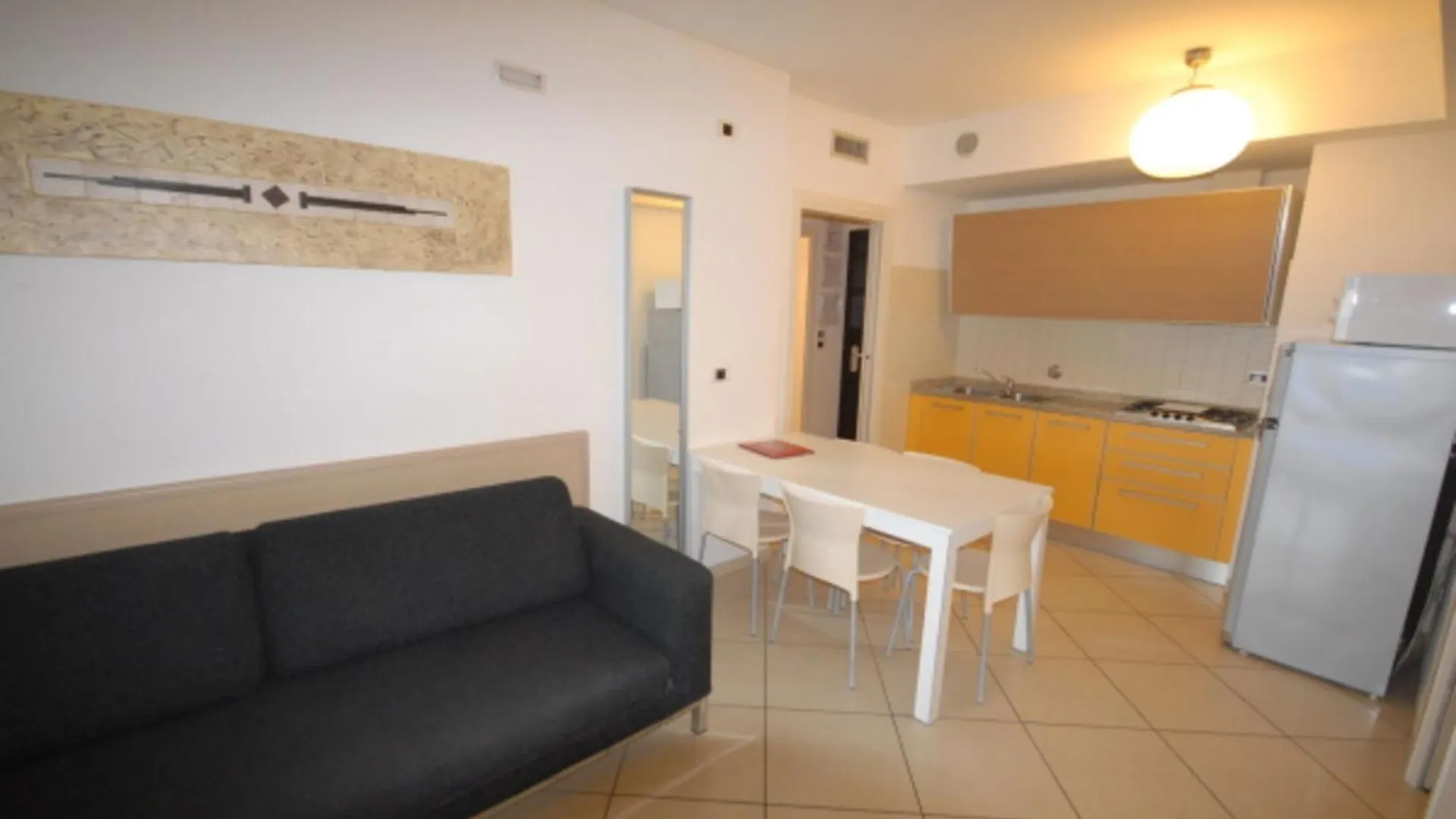 Charming Beachfront Apartment With A Bright Terrace Bibione