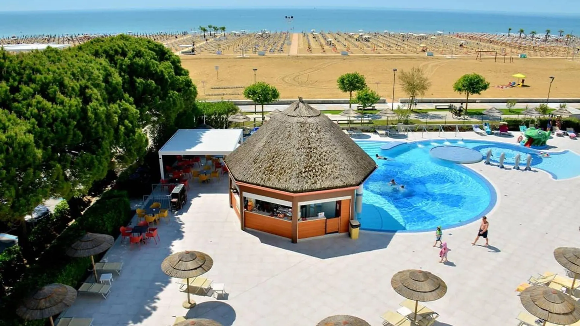 Charming Beachfront Apartment With A Bright Terrace 比比翁 0*,